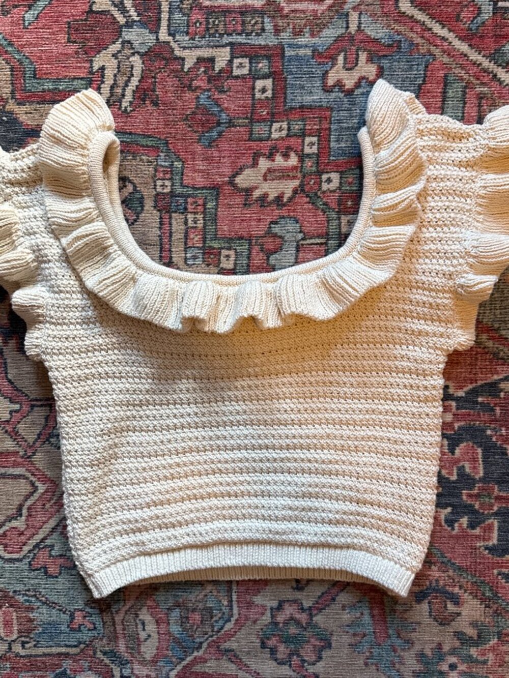 H&M Knit Ruffle Cropped Top - Picture 3 of 3